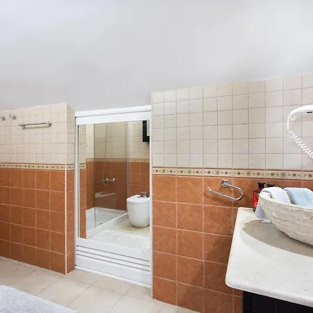 Exclusive Penthouse Playa Vistas 4 Close To The Sea And Beach, Aircondition For A Fee, Wifi, Terrace, Heated Pool Apartamento Playa de las Américas