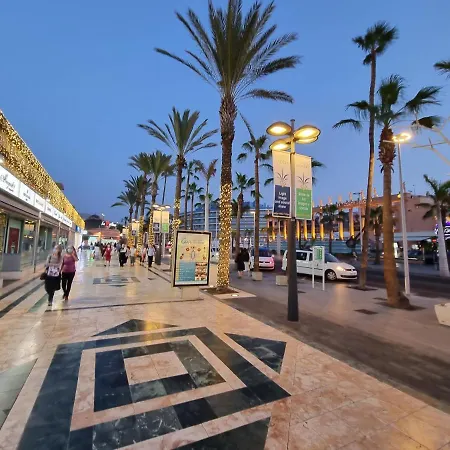 Exclusive Penthouse Playa Vistas 4 Close To The Sea And Beach, Aircondition For A Fee, Wifi, Terrace, Heated Pool Apartmán *