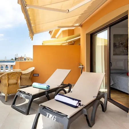 Apartamento Exclusive Penthouse Playa Vistas 4 Close To The Sea And Beach, Aircondition For A Fee, Wifi, Terrace, Heated Pool
