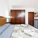 Exclusive Penthouse Playa Vistas 4 Close To The Sea And Beach, Aircondition For A Fee, Wifi, Terrace, Heated Pool דירה *