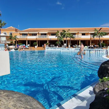 Exclusive Penthouse Playa Vistas 4 Close To The Sea And Beach, Aircondition For A Fee, Wifi, Terrace, Heated Pool アパート プラヤ・デ・ラス・アメリカス
