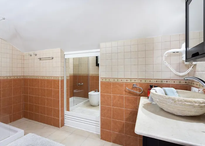 Exclusive Penthouse Playa Vistas 4 Close To The Sea And Beach, Aircondition For A Fee, Wifi, Terrace, Heated Pool Apartamento Playa de las Américas